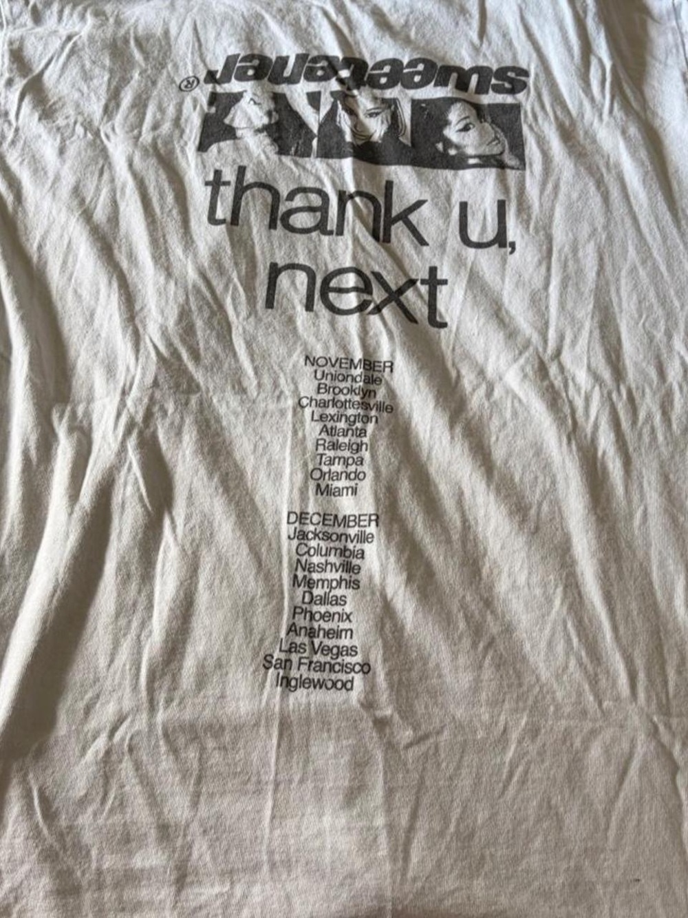 Ariana Grande Sweetener tour shirt